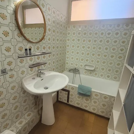 La Terrasse Des Pins Spacieux Et Familial Antibes