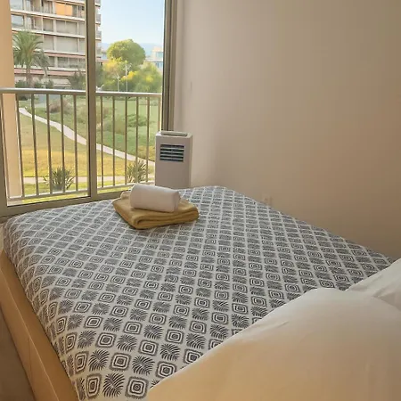 La Terrasse Des Pins Spacieux Et Familial * アンティーブ