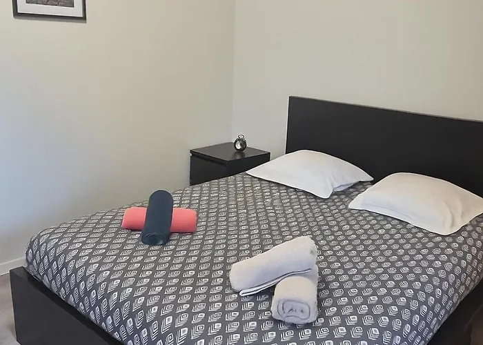 公寓 La Terrasse Des Pins Spacieux Et Familial 昂蒂布